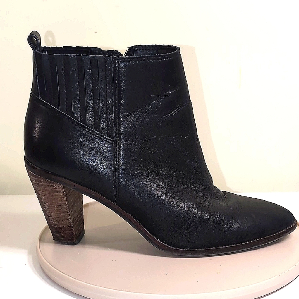 Host Pick 😊 Women's Leather Ankle Boots with Stacked 👠